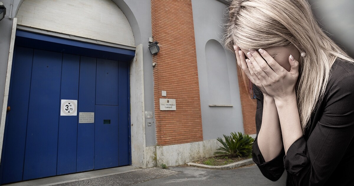 Gefängnis Drama In Rom Inhaftierte Stieß Kinder Treppe Hinunter Tot Kroneat