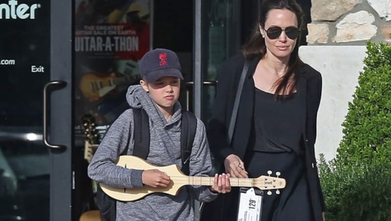 Angelina Jolie mit Tochter Shiloh (Bild: www.PPS.at)