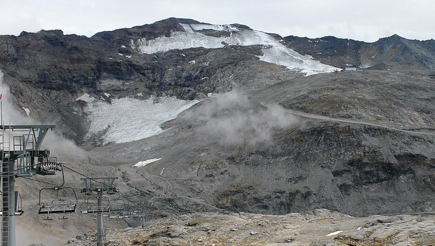 Der Blick auf das Wurtenkees mit dem Skigebiet Mölltaler Gletscher am 1. Oktober. Mangels Schnee steht derzeit der Skibetrieb. (Bild: Webcam/Schultz Gruppe/Mölltaler)