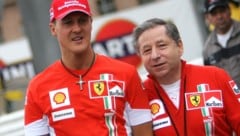 Michael Schumacher (li.) und Jean Todt (Bild: AFP)