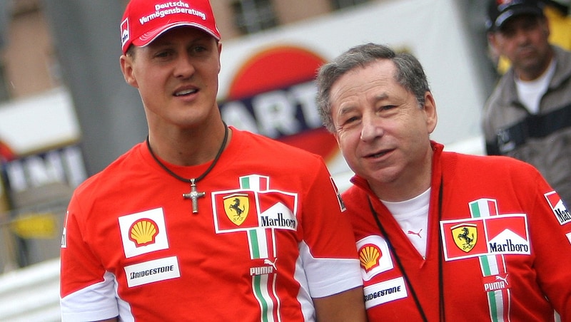Michael Schumacher (left) and Jean Todt (Bild: AFP)