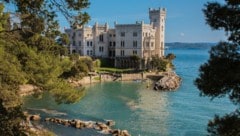 Früher hatte Österreich einen Meerzugang, etwa in Triest. Jetzt wird es aber mit der ...