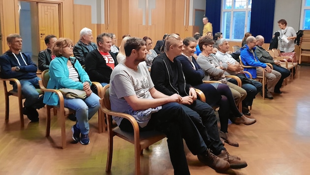 Am Freitagabend fand im Rathaus von Frohnleiten eine Bürgerversammlung statt. (Bild: Siegfried Ullrich)