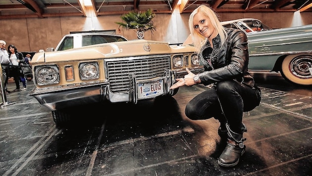 Melanie und der goldene Cadillac von Elvis Presley (Bild: Markus Tschepp)