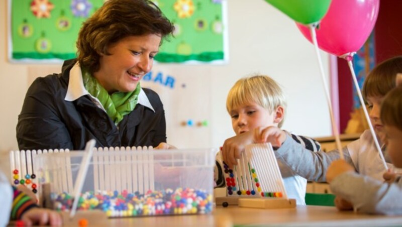 Landesrätin Ursula Lackner im Kindergarten Süd in Kalsdorf (Bild: Land Steiermark/Lunghammer)