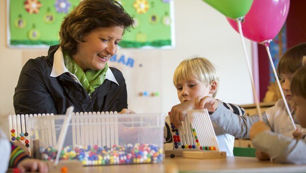 Landesrätin Ursula Lackner im Kindergarten Süd in Kalsdorf (Bild: Land Steiermark/Lunghammer)