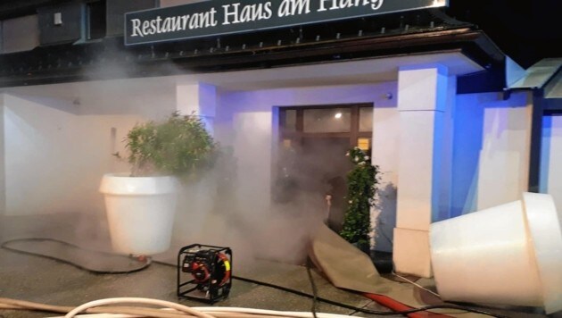 Das Gourmetrestaurant wurde durch das Feuer verwüstet. (Bild: FF St. Gilgen)