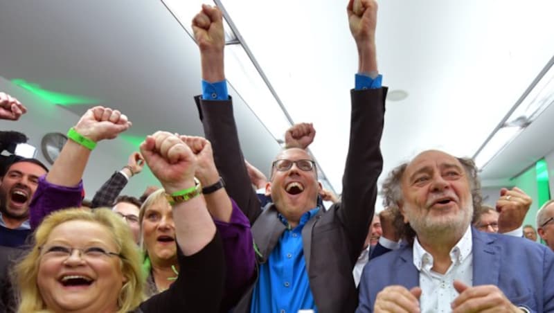 Die Grünen, CDU-Koalitionspartner in Hessen, strichen ein Stimmenplus ein. (Bild: AFP)