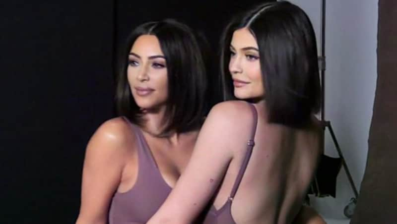 Kim Kardashian und Kylie Jenner bei einem gemeinsamen Fotoshooting (Bild: www.PPS.at)