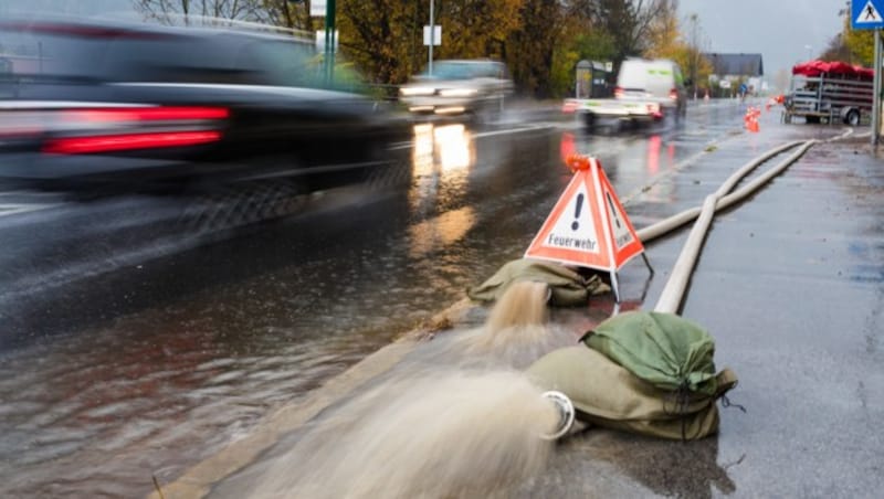 In Osttirol kam es zu zahlreichen Überschwemmungen. (Bild: APA/EXPA/JOHANN GRODER)