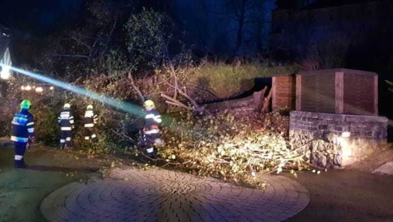 Der Sturm wütete auch in Mariazell. (Bild: FF Mariazell)