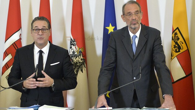 Vizekanzler Heinz-Christian Strache (FPÖ) und Bildungsminister Heinz Faßmann (ÖVP) (Bild: APA/HERBERT NEUBAUER)