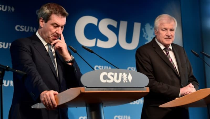 Noch ist Horst Seehofer CSU-Chef. Bayerns Ministerpräsident Markus Söder könnte ihm auch in diesem Amt nachfolgen. (Bild: APA/dpa/Peter Kneffel)