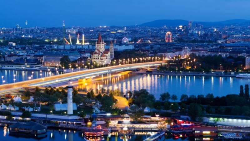 Wien bei Nacht (Bild: ©Digitalpress - stock.adobe.com)