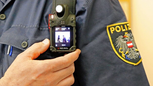 Bodycam der Wiener Polizei (Bild: Klemens Groh)
