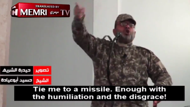 In einer wÃ¼tenden Rede bietet der Imam an, sich fÃ¼r den Krieg mit Israel zu opfern. (Bild: twitter.com)