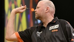 Raymond van Barneveld (Bild: APA/HANS PUNZ)