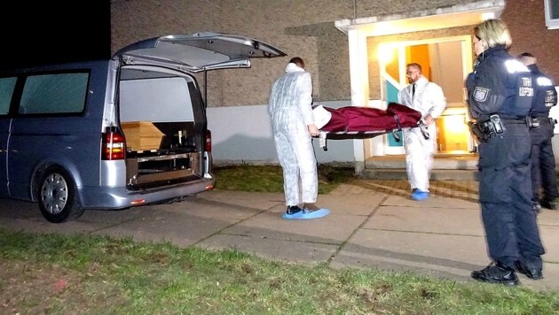 Drei Erwachsene und ein Baby starben bei einem blutigen Familiendrama im deutschen Jena. (Bild: APA/dpa-Zentralbild/WichmannTV)