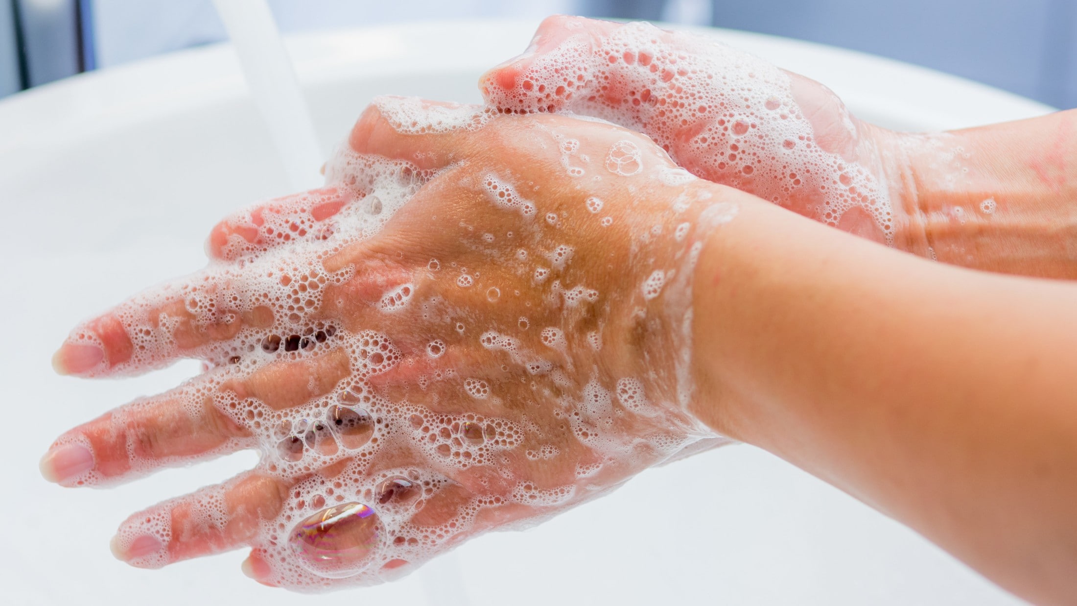 Гигиена рук. Мытье рук. Мыло для рук. Мылить руки.