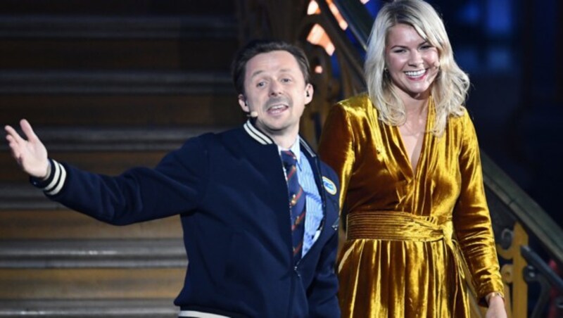 Martin Solveig und Ana Hegerberg (Bild: APA/AFP/FRANCK FIFE)