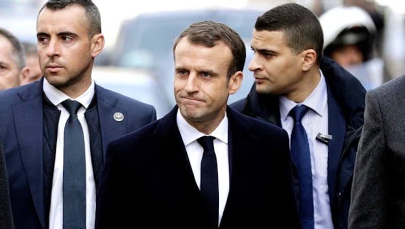 Präsident Emmanuel Macron sieht sich mit vielen enttäuschten Bürgern konfrontiert. (Bild: AFP)
