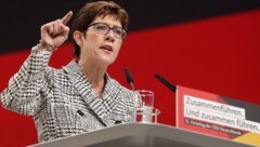 CDU-Vorsitzende Annegret Kramp-Karrenbauer (Bild: AP)