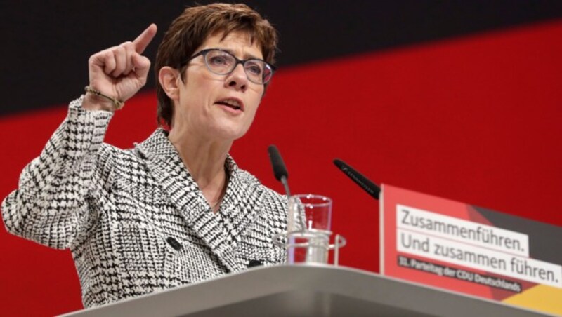 CDU-Vorsitzende Annegret Kramp-Karrenbauer (Bild: AP)