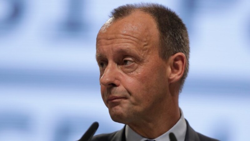 Ex-Unionsfraktionschef Friedrich Merz stand die Enttäuschung ins Gesicht geschrieben. (Bild: The Associated Press)