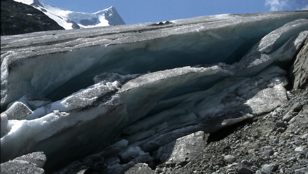 A crevasse was the undoing of a 28-year-old woman. (Bild: NPHT)