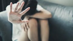 EU-Staaten sollen das „Ja heißt Ja“-Prinzip in ihre Gesetzgebung aufnehmen, um so sexuellen ...