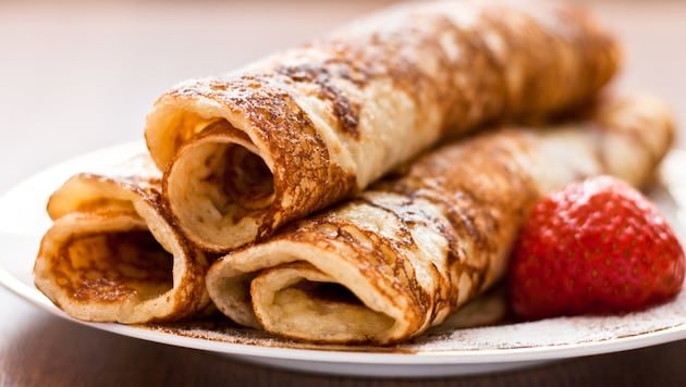 Hauchdünn, luftig leicht – und mit einem Schupfer gewendet. So müssen „meisterliche“ ...