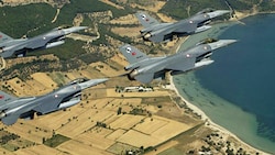 F-16-Jets der türkischen Luftwaffe im Formationsflug (Bild: Hava Kuvvetleri/hvkk.tsk.tr)
