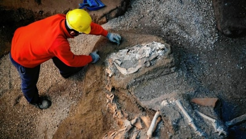 Ausgrabung in Pompeji (Bild: EPA)