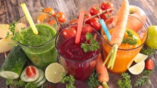 Smoothies gibt es in verschiedensten Varianten. Selbstgemacht sind die am besten. (Bild: M.studio/stock.adobe.com)