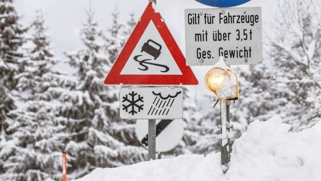 03.12. - Schneewalze rollt heran: ÖBB sperren Tauernstrecke
