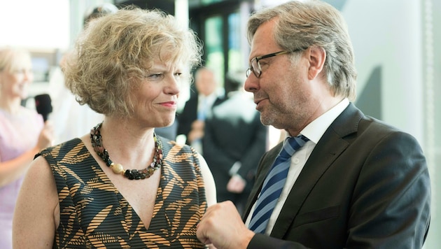 Sabine Haag und Alexander Wrabetz sollen nach Salzburg schielen. (Bild: DIETMAR STIPLOVSEK)