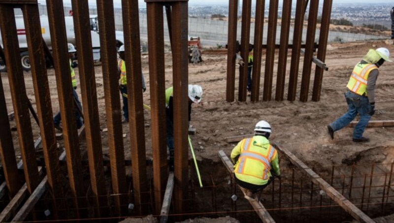 Mauerbau zwischen USA und Mexiko (Bild: AFP)