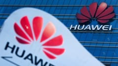 Huawei steht in den USA unter Spionageverdacht und weist die Vorwürfe vehement zurück. (Bild: AP)