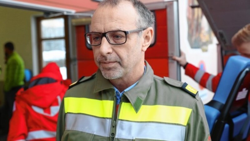 Feuerwehrarzt Josef Rampler (Bild: Sepp Pail)
