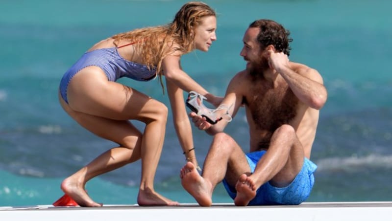 James Middleton und Freundin Alizee Thevenet im Turtelurlaub (Bild: www.pps.at)