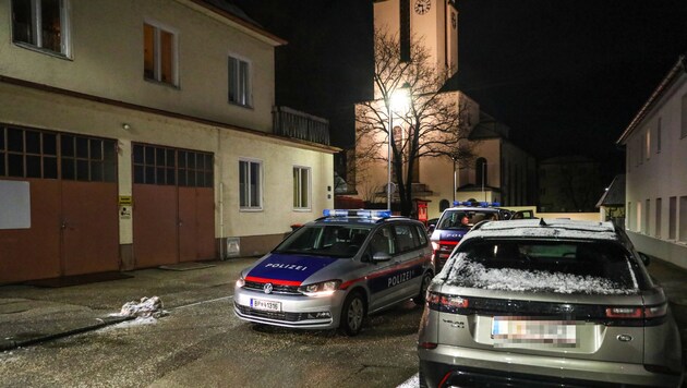 Der Tatort in Attnang-Puchheim: Nach dem Angriff fuhr Fidan G. davon, war eineinhalb Tage untergetaucht. (Bild: laumat.at/Matthias Lauber)