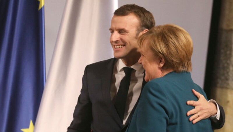 Macron und Merkel wollen „Taktgeber“ in Europa sein, vor allem nach einem möglichen Brexit. (Bild: APA/AFP/Ludovic MARIN)