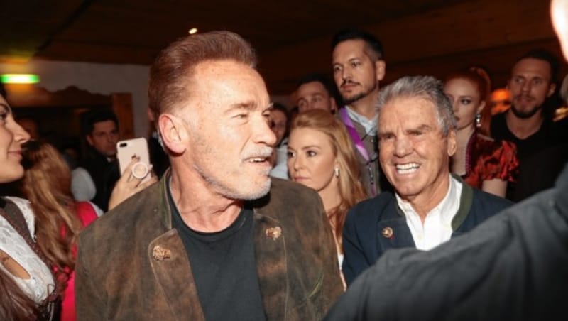 Arnie Schwarzenegger: „Es geht um die Wurst.“ (Bild: Sepp Pail)