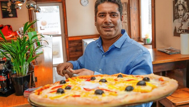 Ahmed Mumtaz: Vom Zulieferer über den Tellerwäscher bis zum Pizzabäcker. (Bild: Markus Tschepp)