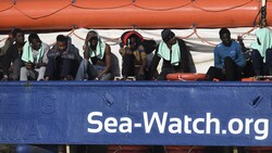 Das NGO-Schiff Sea-Watch 3 (Archivbild) (Bild: ASSOCIATED PRESS)
