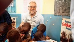 Josef Marketz in Uganda: 2018 hat die Caritas Kärnten Projekte in Afrika mit 500.000 Euro unterstützt. (Bild: Daniel Gollner)