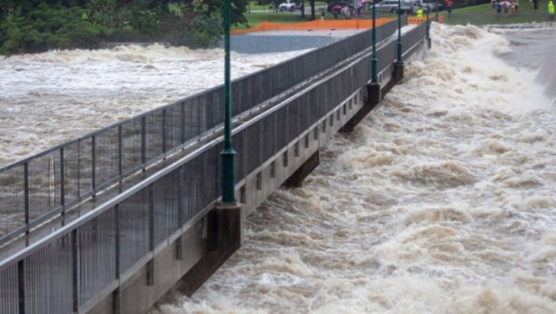 Wassermassen in Townsville (Bild: AFP)