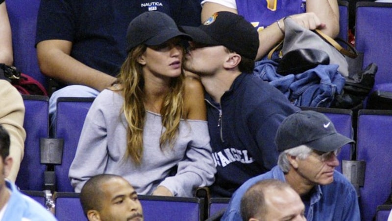 Gisele Bündchen mit Leonardo DiCaprio (Bild: 2003 Getty Images)