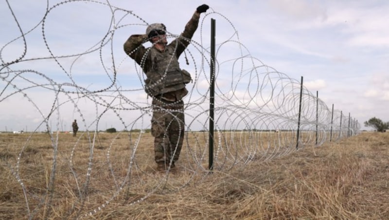 Stacheldraht in Donna, Texas (Bild: AP)