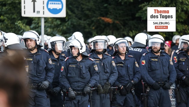 EU-Gipfel: Die Polizei bewacht die Politiker, die sich zu wenig um die Bürger kümmern (Bild: Markus Tschepp)